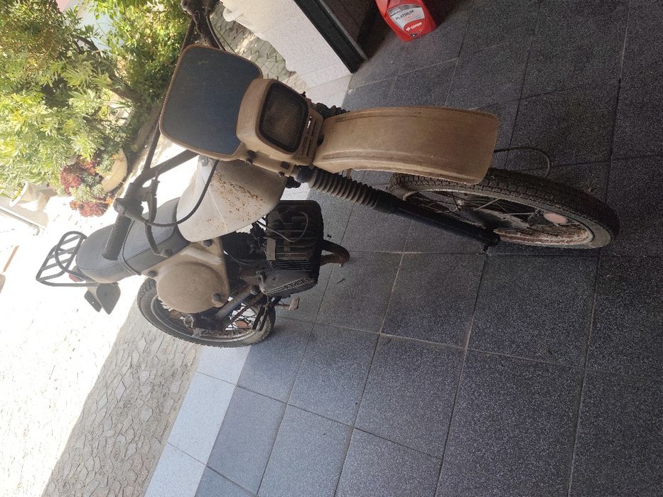 Moto sasch 5 - para peças ou monte