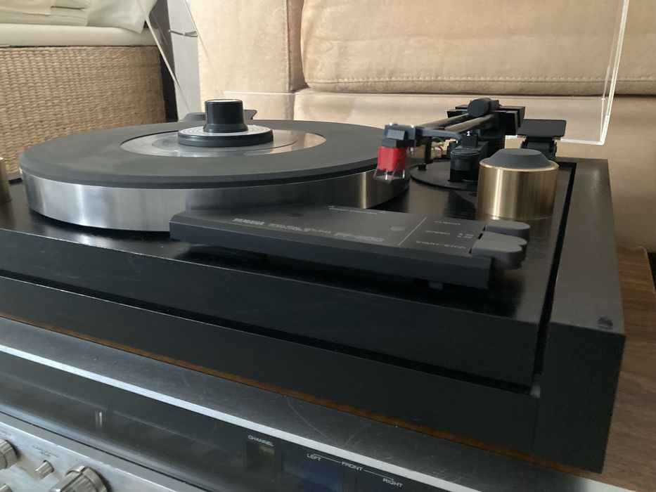 Yamaha PF 800  gramofon