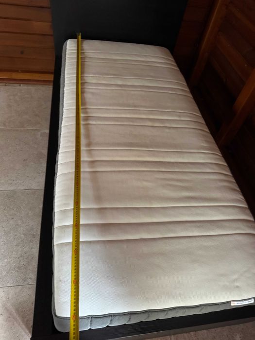 Cama solteiro com Colchão
