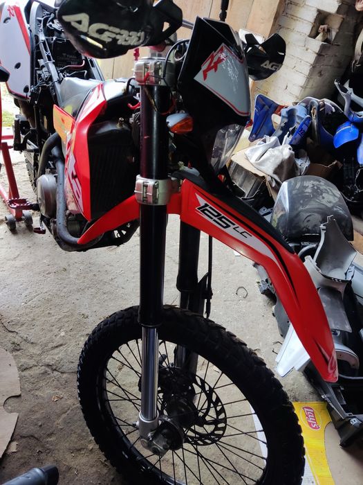 Beta rr 125 lampa czasza kierunkowskazy komplet