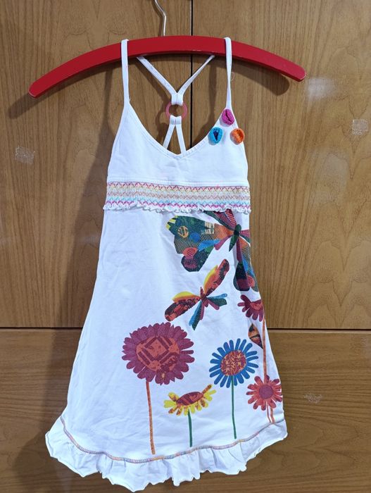 Платье летние ( разного размера)