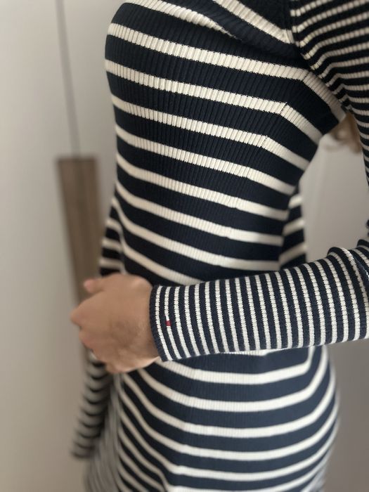 Piękna sukienka Tommy Hilgiger - granatowo-białe paski!