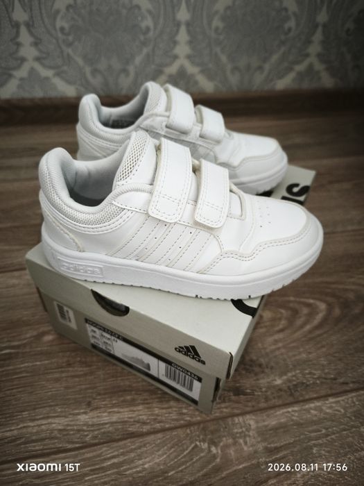 Кеди дитячі adidas hoops 28,5
