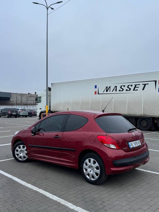 Прадам Авто Пежо 207