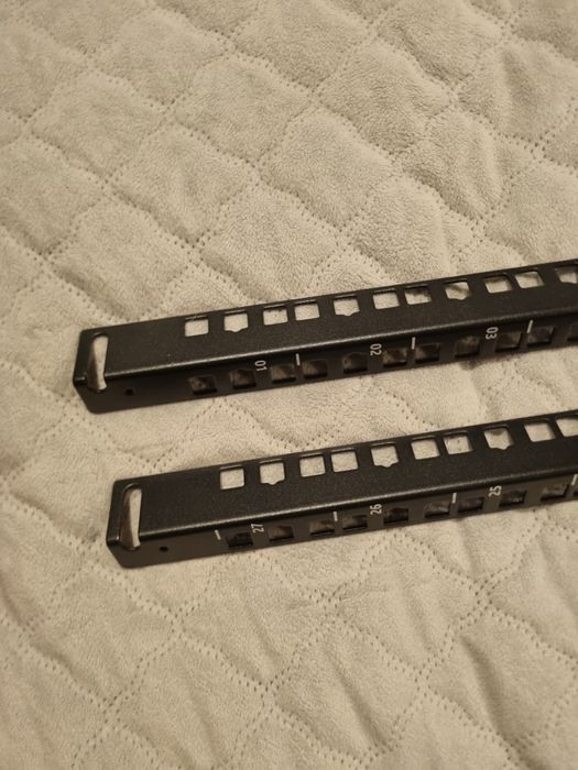 2x 27U Network Rack Rails460003093576437763