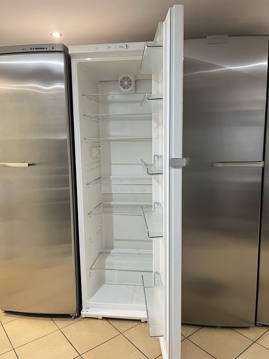 *Chłodziarka do Gastronomii*Chłodziarka do domu*