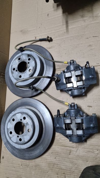 Zaciski subaru 2 tłoczki impreza forester legacy +tarcze