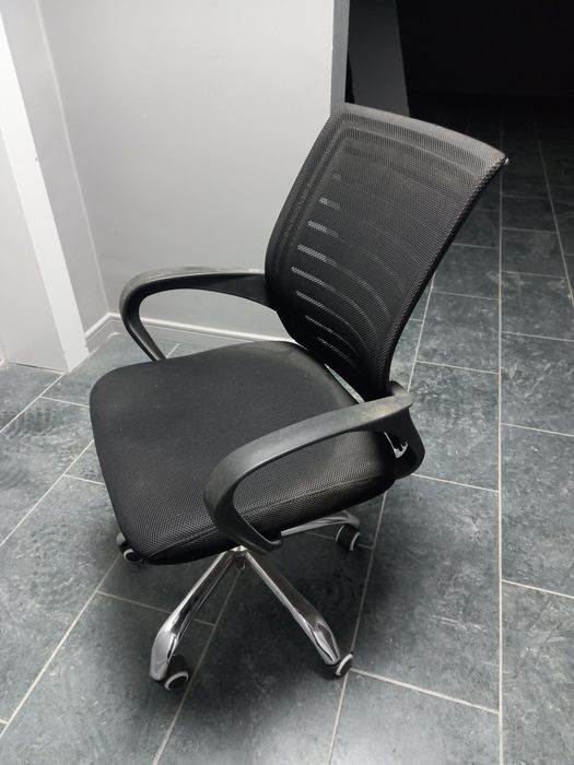 Стулья для офиса