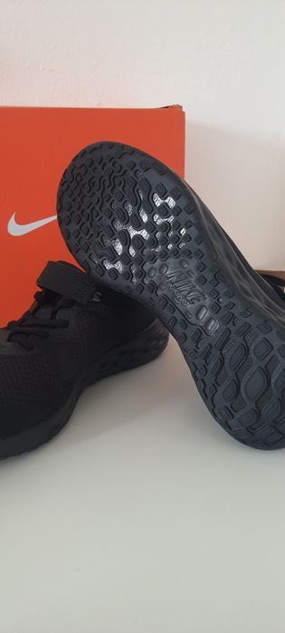 Tenis/Sapatilhas Nike original Novos