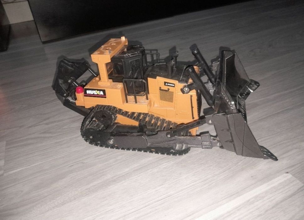 Máquinas escavadoras huina troco por scale