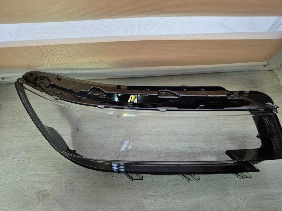 Скло фари Passat B9 китай (на Америку не стають без допрацювань)