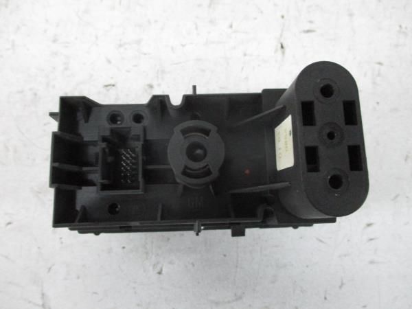 Botão / interruptor de luzes OPEL Astra H Hatchback (L48)