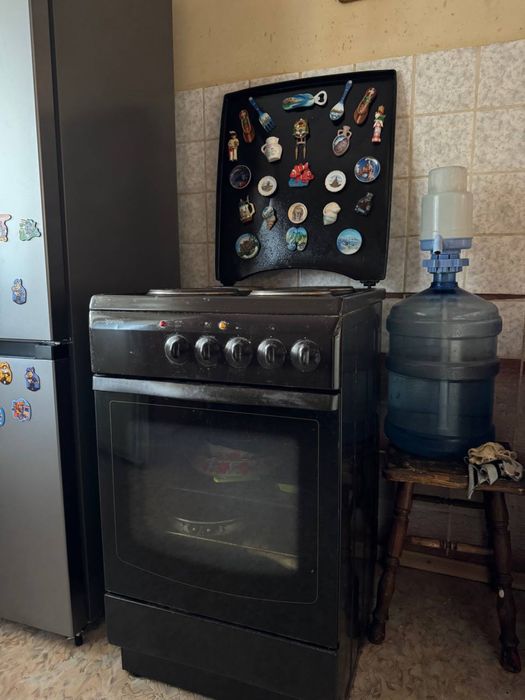 Плита електрична з духовкою