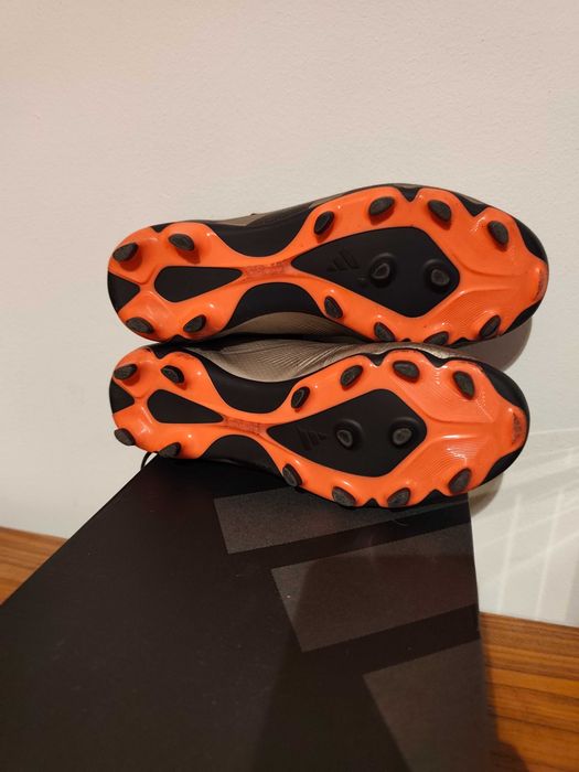 Buty piłkarskie korki Adidas Predator rozm. 37 1/3