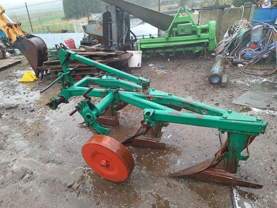 Pług Unia Grudziądz 3 skibowy