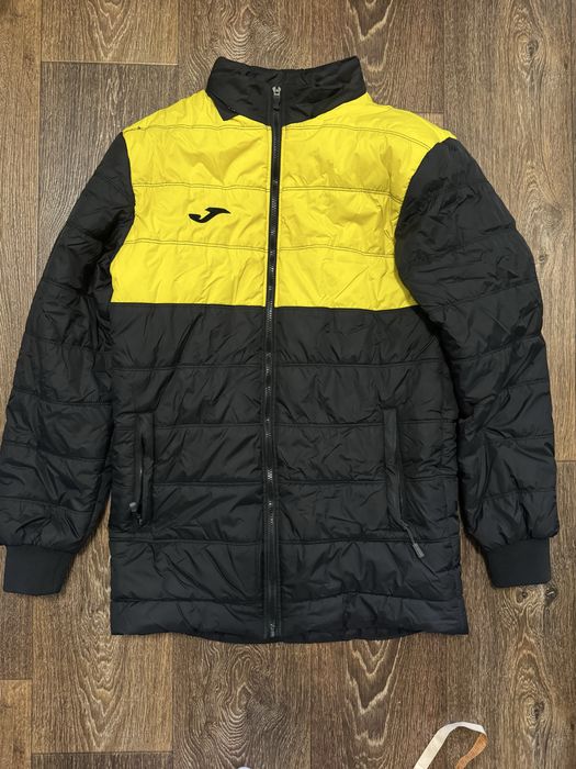 Зимова куртка на хлопчика Joma розміру М