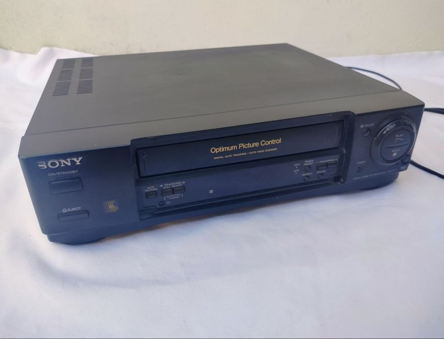 Magnetowid VHS Sony
