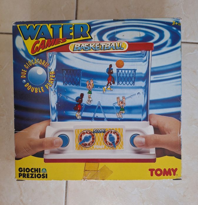 TOMY Water Games Basketball - Nunca Utilizado