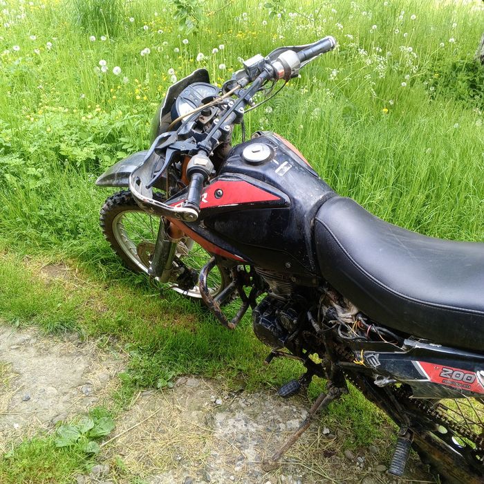 Продам вайпер 200