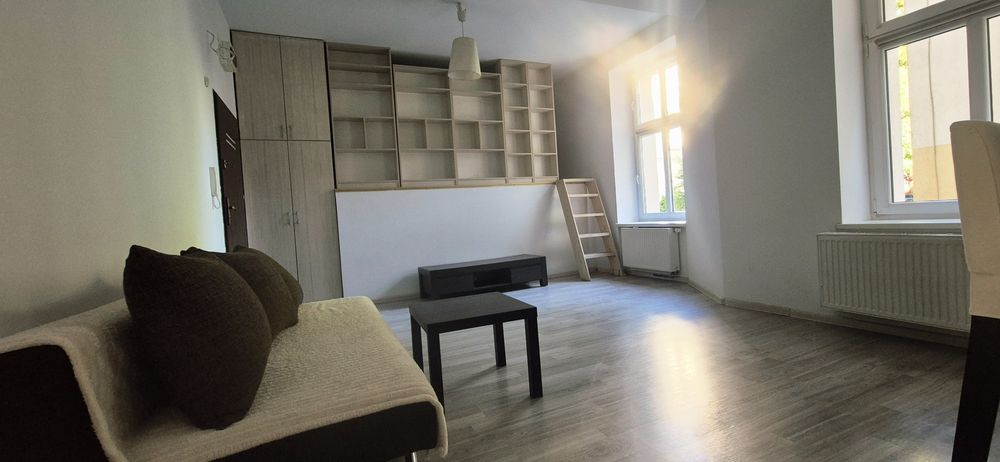 Przestronna kawalerka na sprzedaż 34m2+piwnica
