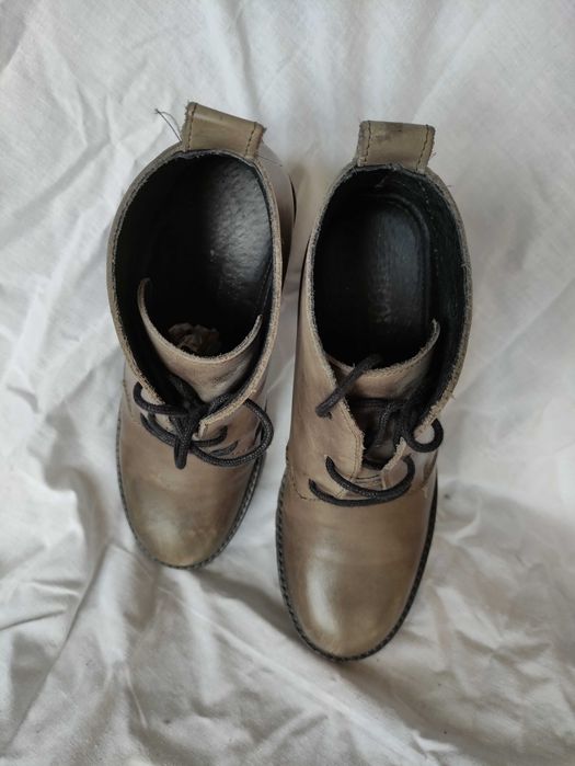 Botas de salto médio, cor verde tropa
