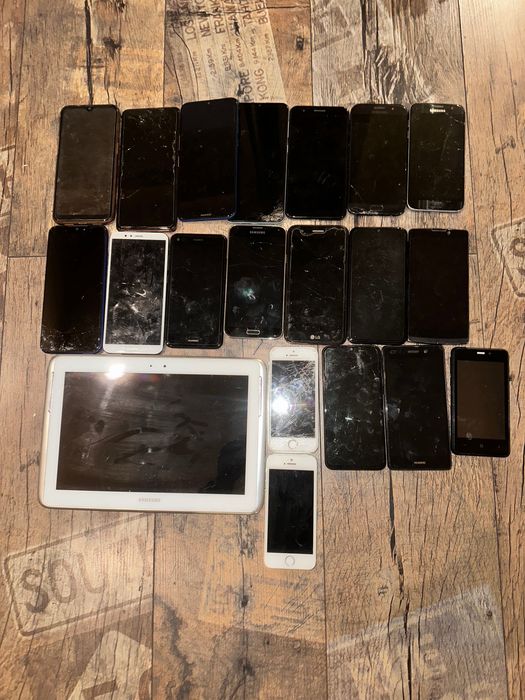 Telefony tablet uszkodzone