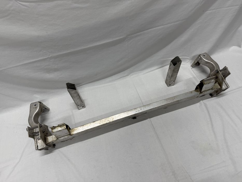 Pas Przedni Strefy Zgniotu Mercedes A B Klasa CLA W246 W117 W176