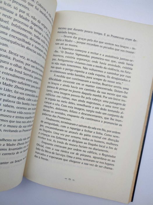 Book - The Broken Mirror (shipping via editorial mail included)64730240175875121