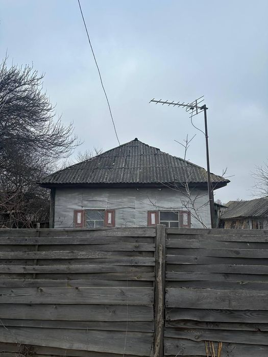 Продаж будинку в селі Козари біля лісу