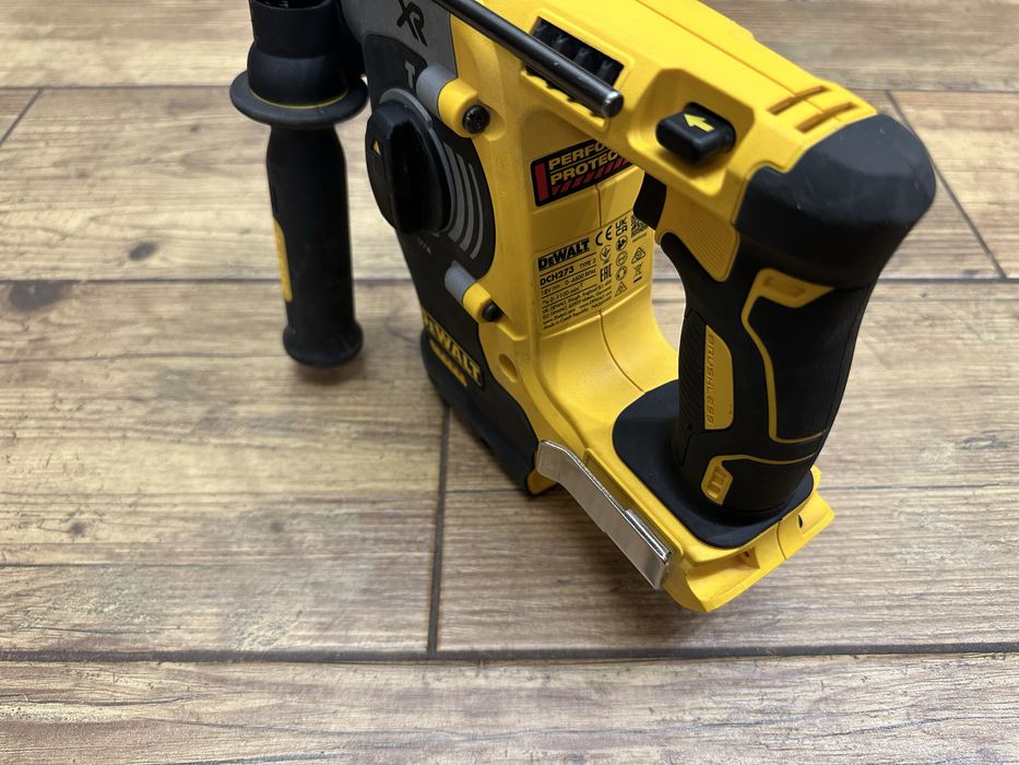 Młotowiertarka, młot udarowy SDS-Plus 24mm 18V XR DeWalt DCH273