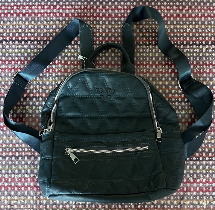 Новий рюкзак Prada, наплічник