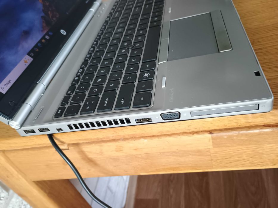 HP Elitebook 8570p i5\8gb\128 SSD