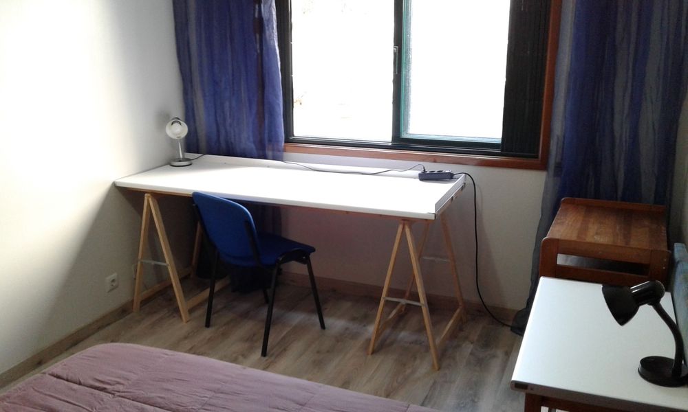 Arrendo quarto ao Arrábida