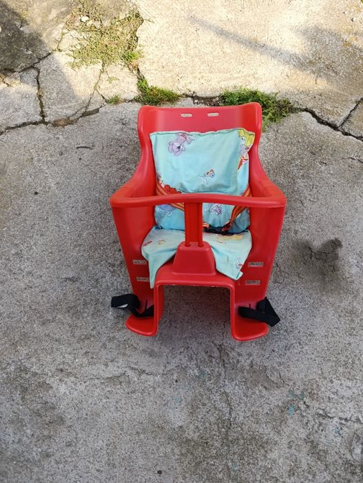 Дитяче крісло для велосипедів