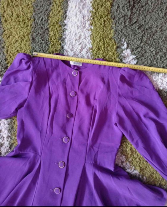 Piękny rzakiet  firmy Amadeus fashion