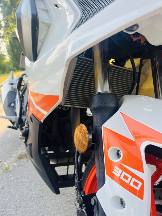 Продам мотоцикл FORTE R1