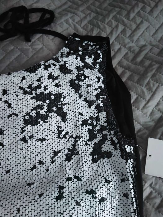 Sukienka sylwestrowa świąteczna cekinowa nowa