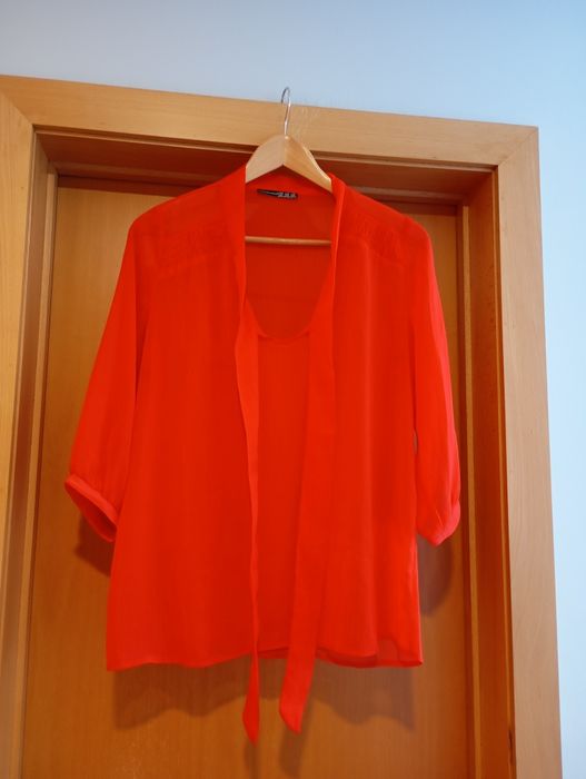 Blusa com laço Primark