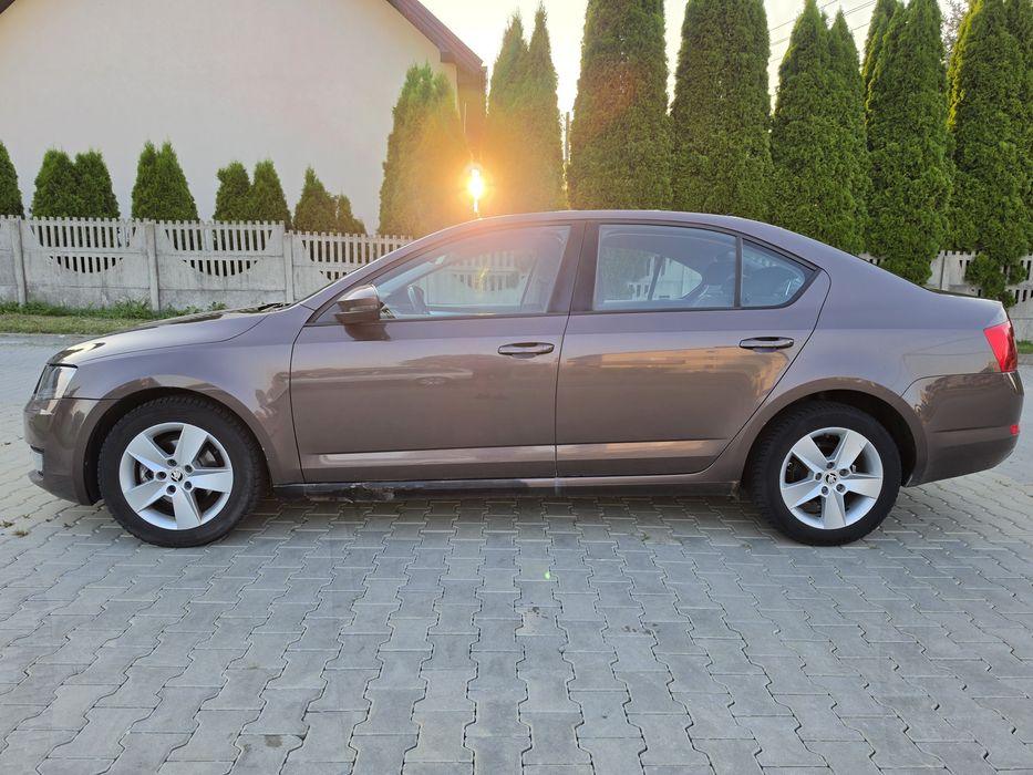 Skoda Octavia 2014r 1.6 tdi bi xenon led