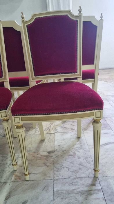 Conjunto de 8 cadeiras vintage