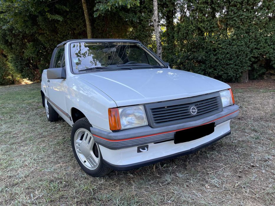 Opel Corsa A Spider Irmescher 1.2 Certificado de Interesse Historico