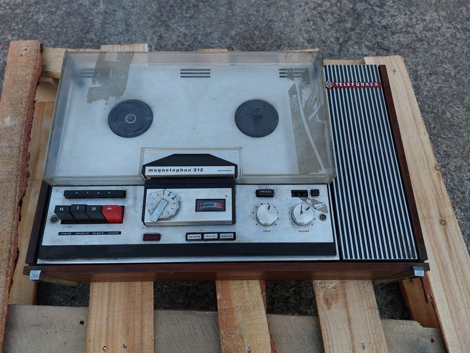 Magnetofon szpulowy TELEFUNKEN 212 automatic zamiana