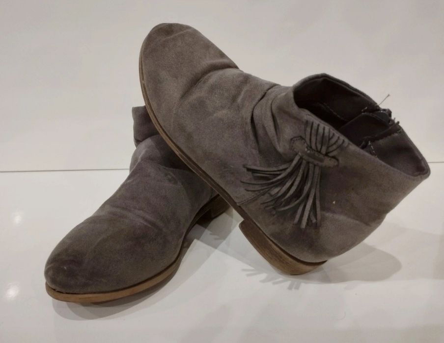 Botas cinzentas da H&M - nr. 29