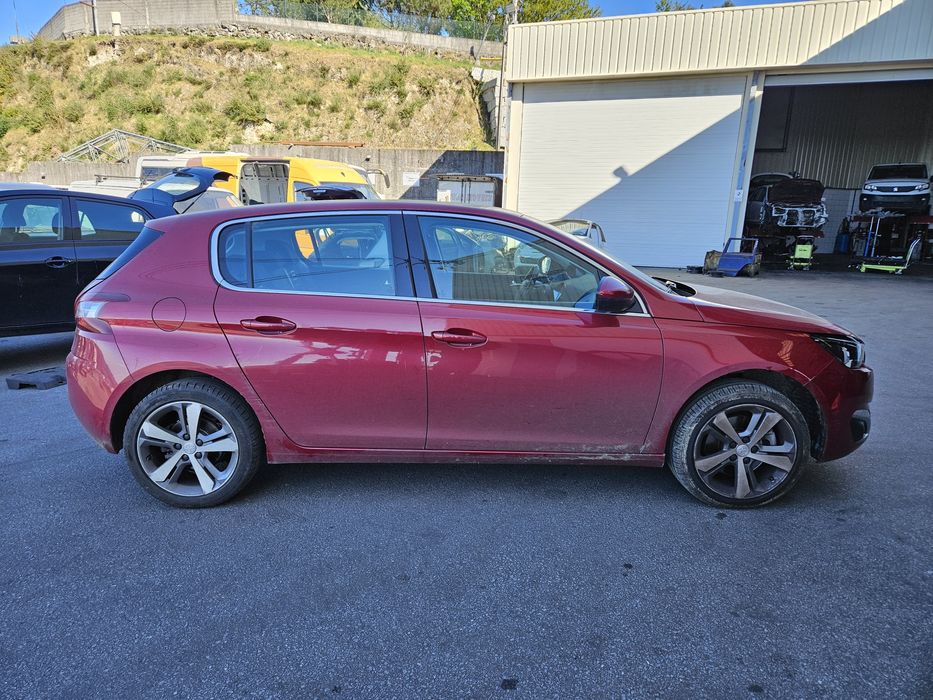 Peugeot 308 II 1.6 THP de 2014 para peças