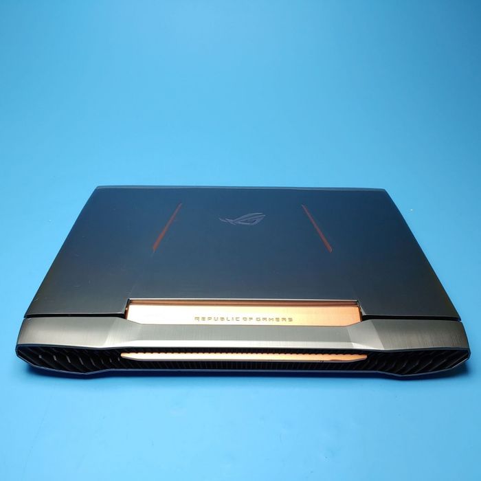 Большой Топовый Игровой ноутбук(8Гиговая видеокарта)Киберпанк,Сталкер2