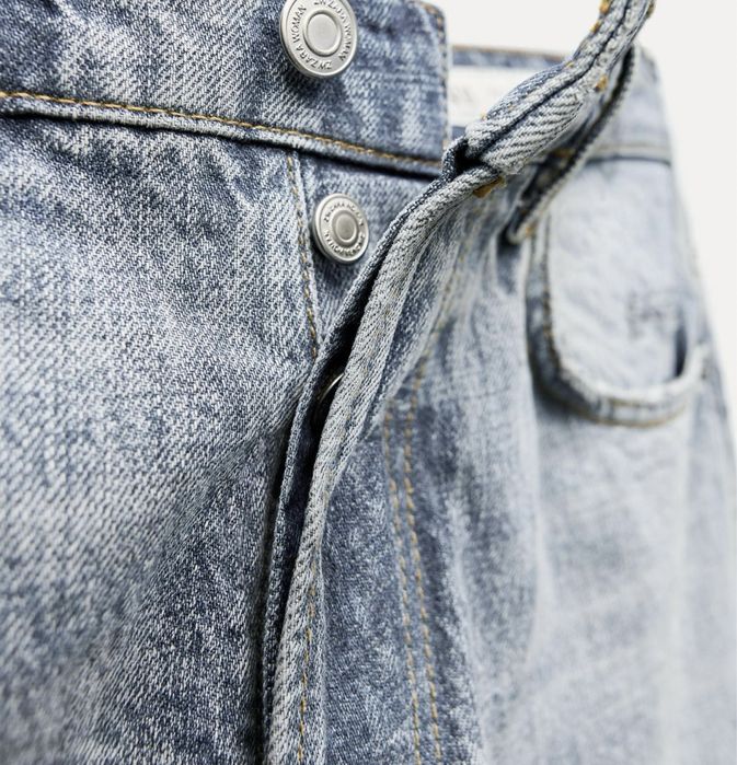 Невероятные шикарные стильные джинсы Зара 34