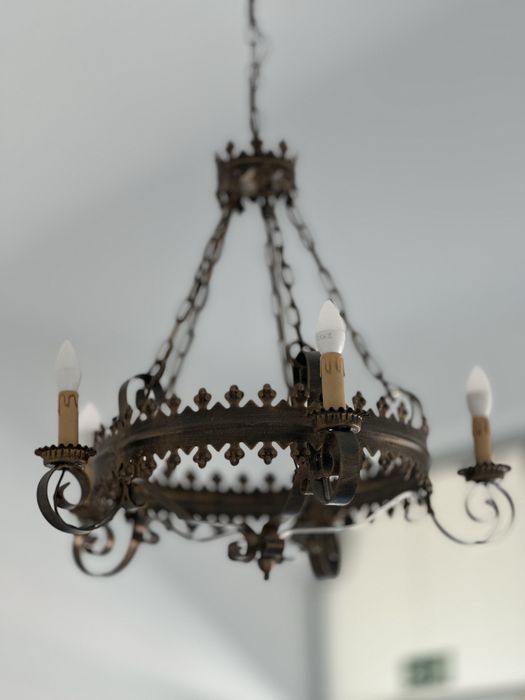 Vendo este candeeiro Rustico , esta lindo !!