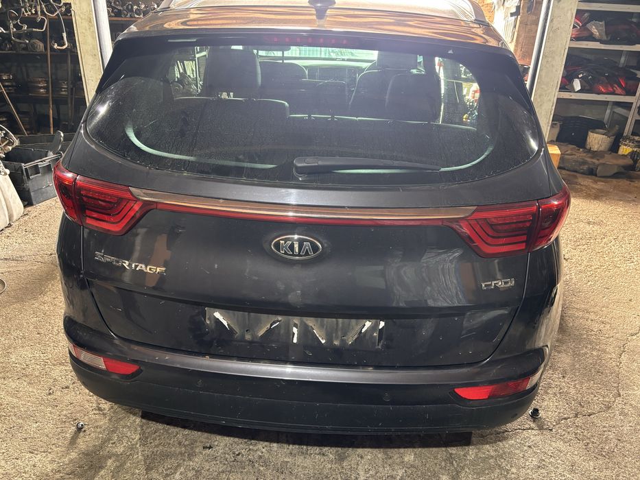 Kia Sportage IV 4 Klapa Bagażnika +zderzak + Lampy Kompletny tył BE