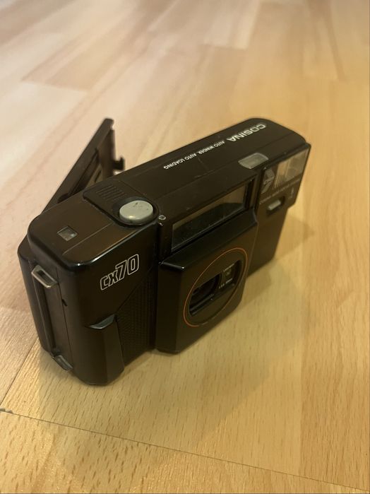 Aparat Cosina CX70