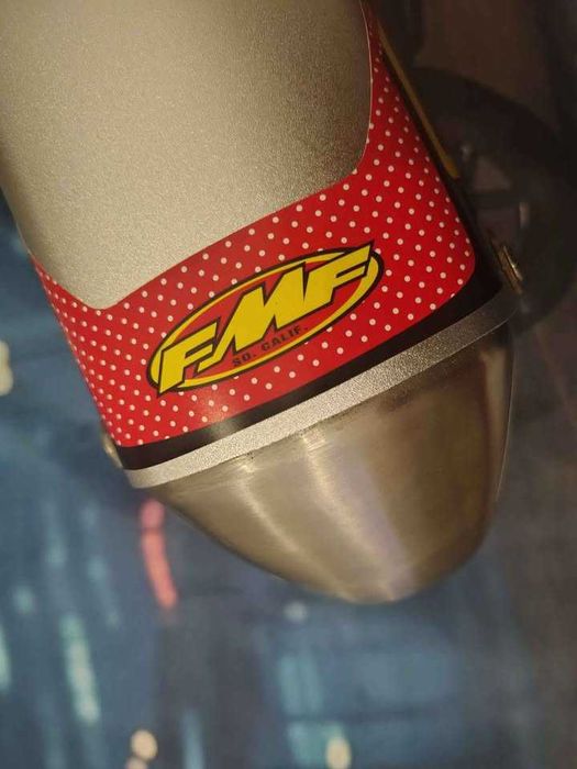 FMF -moto 4tempos - ponteiras de escape moto , moto 4 .etc rep. preto ou cinza